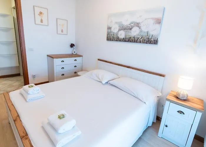 View - Between Gardaland And Movieland Pacengo Di Lazise